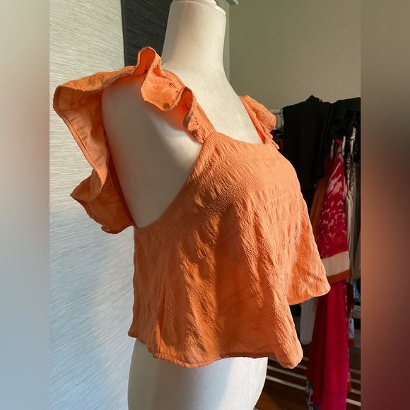 Pretty Orange Ruffled Top - Picture 4 of 7